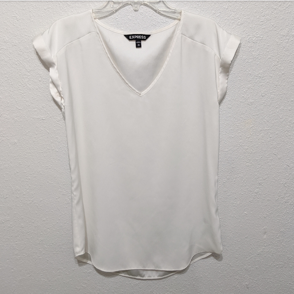 Express Silky Top